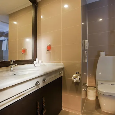 מלון Cesars סייד