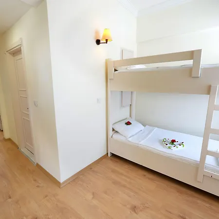 Hotell Cesars Side