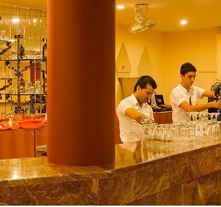 Cesars Hotell 5*